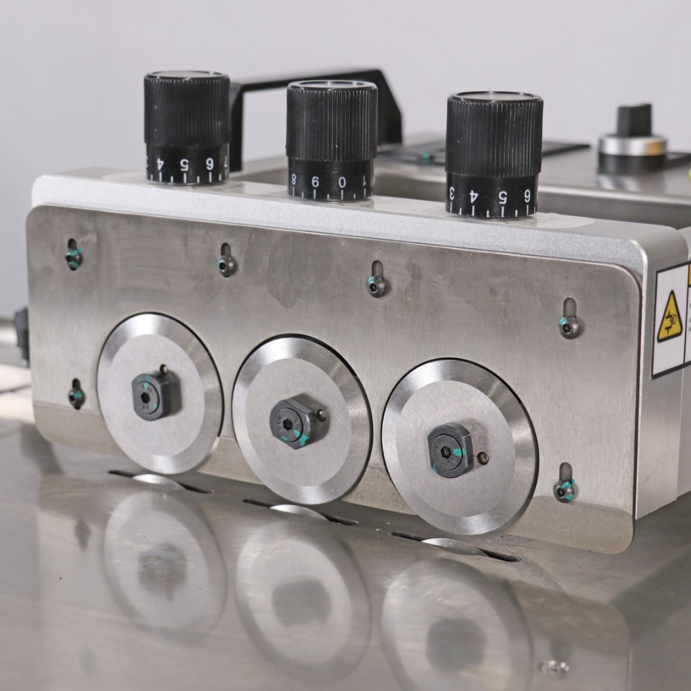 I.C.T-MLS1200 | Separador de múltiples cuchillas LED 