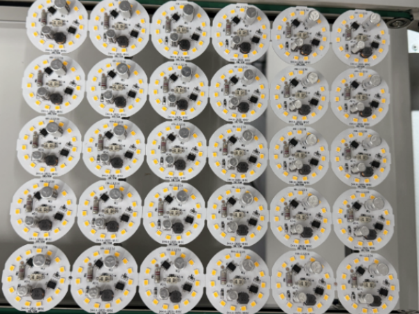 LED bombilla PCBA