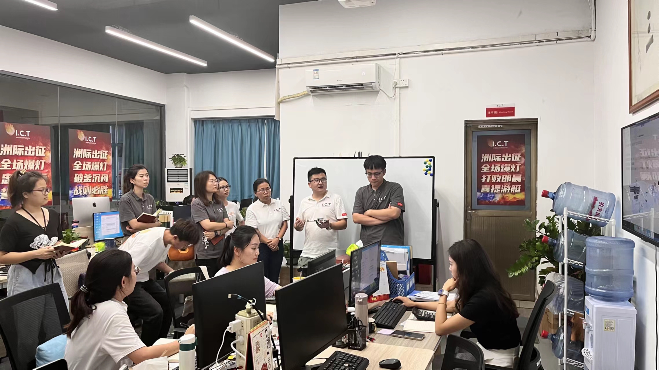 I.C.T Formación SMT Línea de máquinas