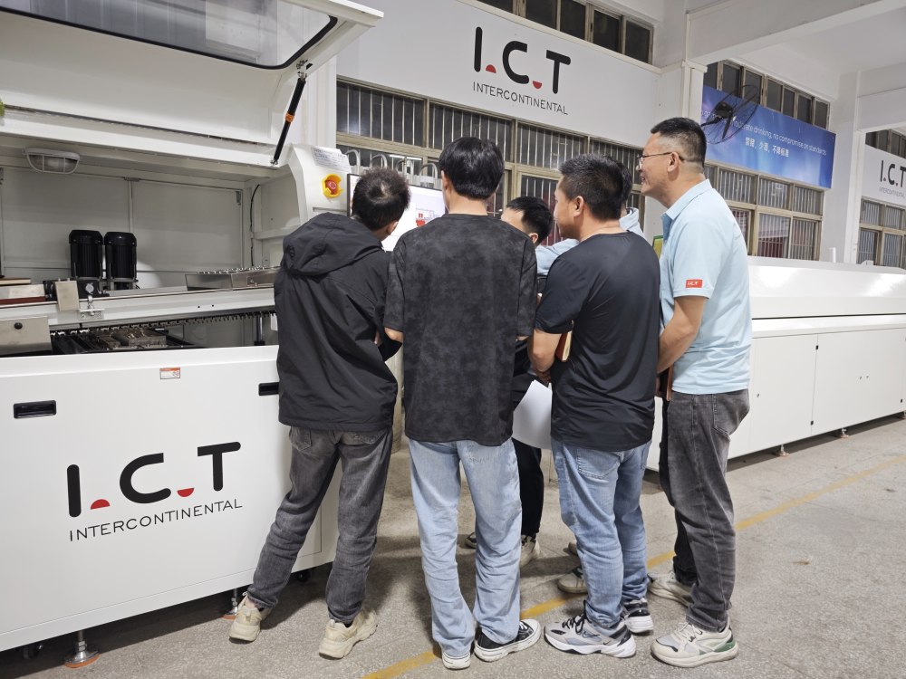 I.C.T Los ingenieros mejoran sus habilidades para respaldar proyectos globales SMT