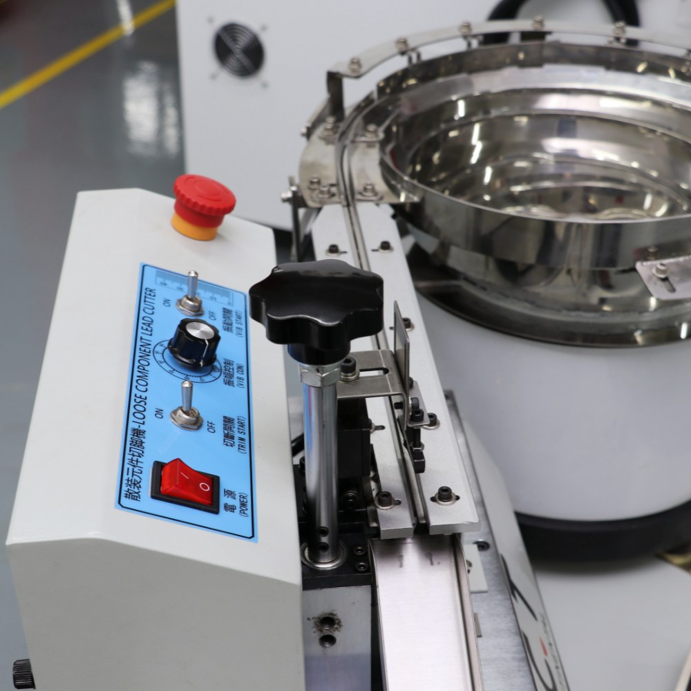 I.C.T | Máquina automática de corte de plomo para componentes